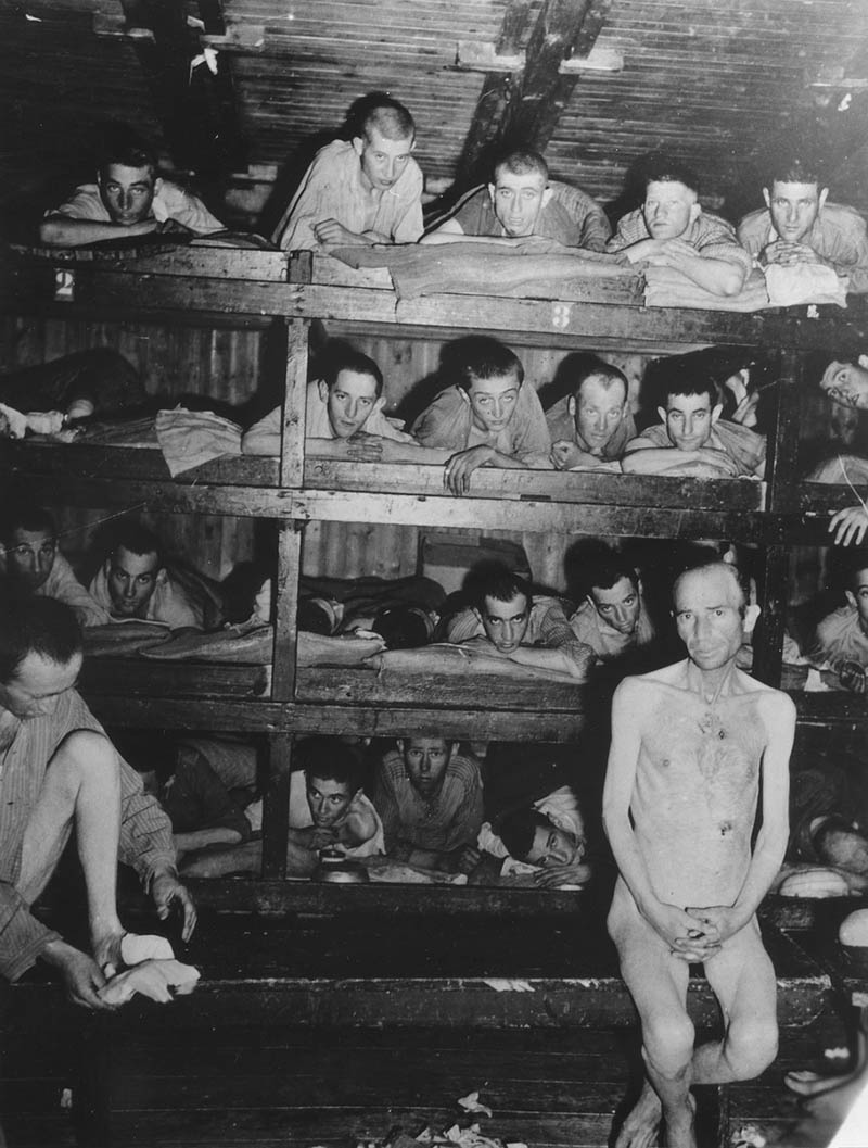 Gevangenen Buchenwald bij de bevrijding